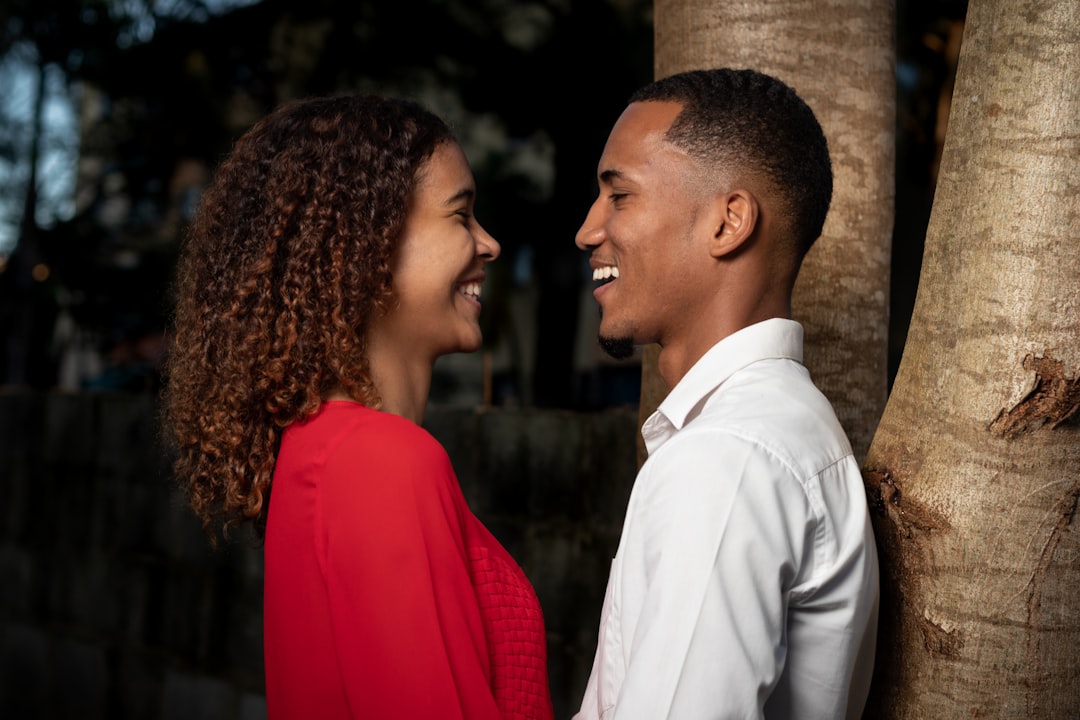 Good Dating Profile Examples That Actually Work in 2026